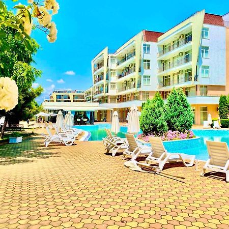 Grand Kamelia Holiday Complex Slantschew brjag Exterior foto